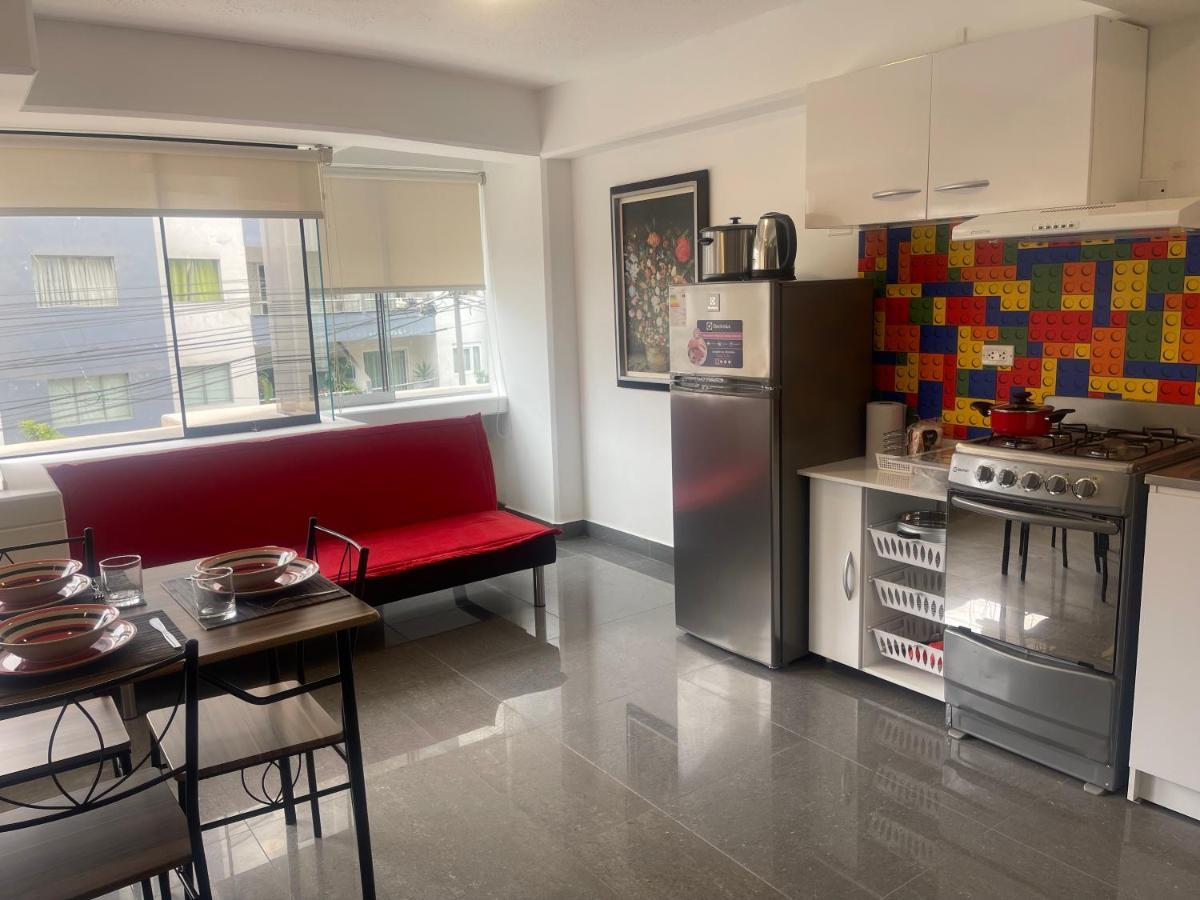 Departamento De Estreno Centro De Mirafores Lima Bagian luar foto